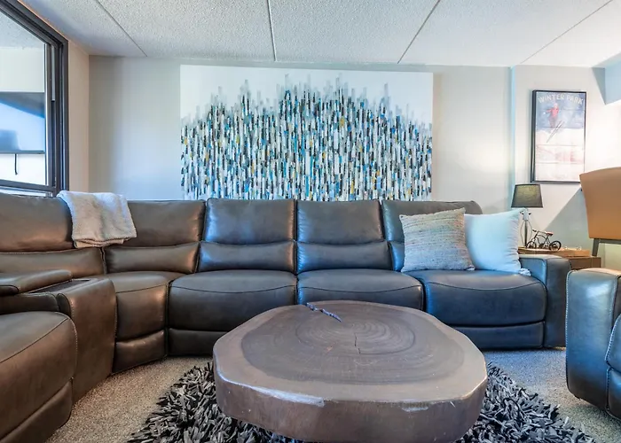Mountain Plaza 310