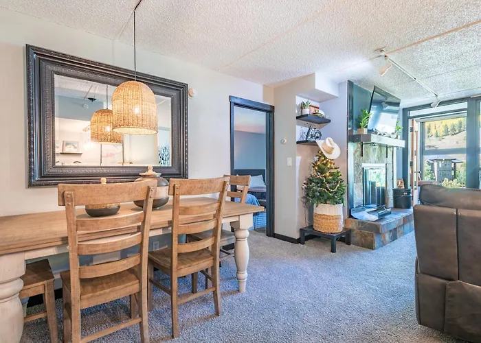Mountain Plaza 310